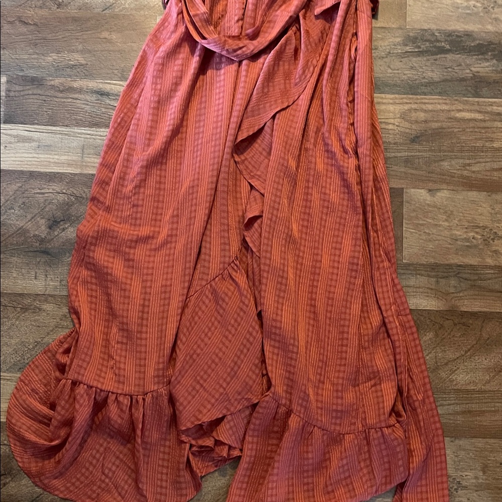 Lauren Conrad Elegant Ruffled Rose Wrap Dress size Large - Picture 3 of 5